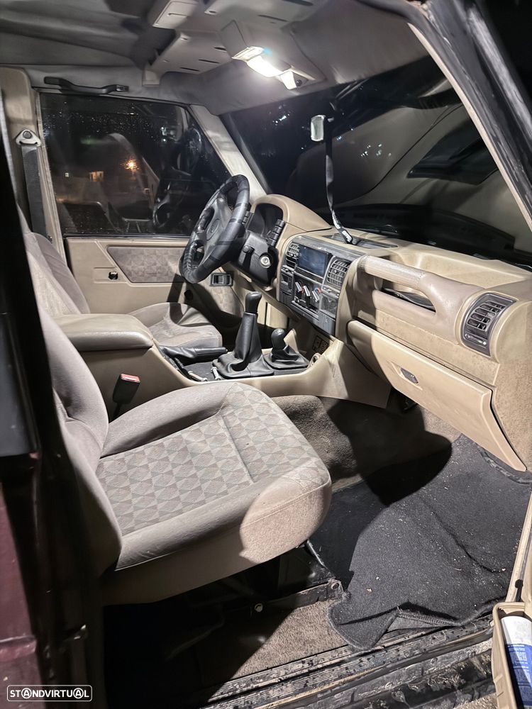 Land Rover Discovery 2.5 TDi - 5