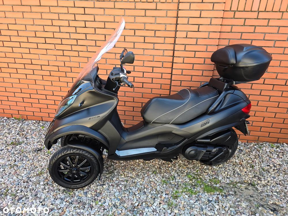 Piaggio MP-3 - 8