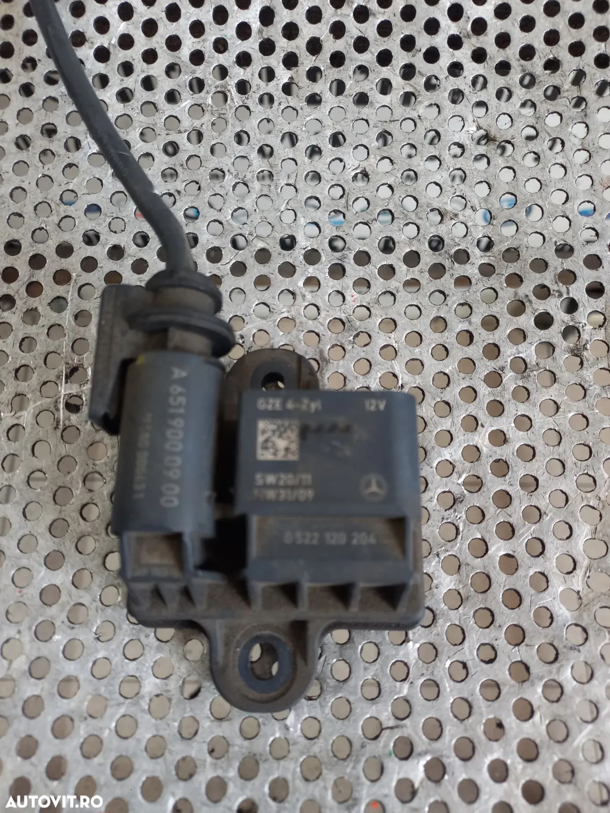 Releu Bujii Mercedes C/E Class ClK Cls Vito Sprinter 2.2 Cdi Euro 5 Motor 651 Cod A - Dezmembrari A - 6