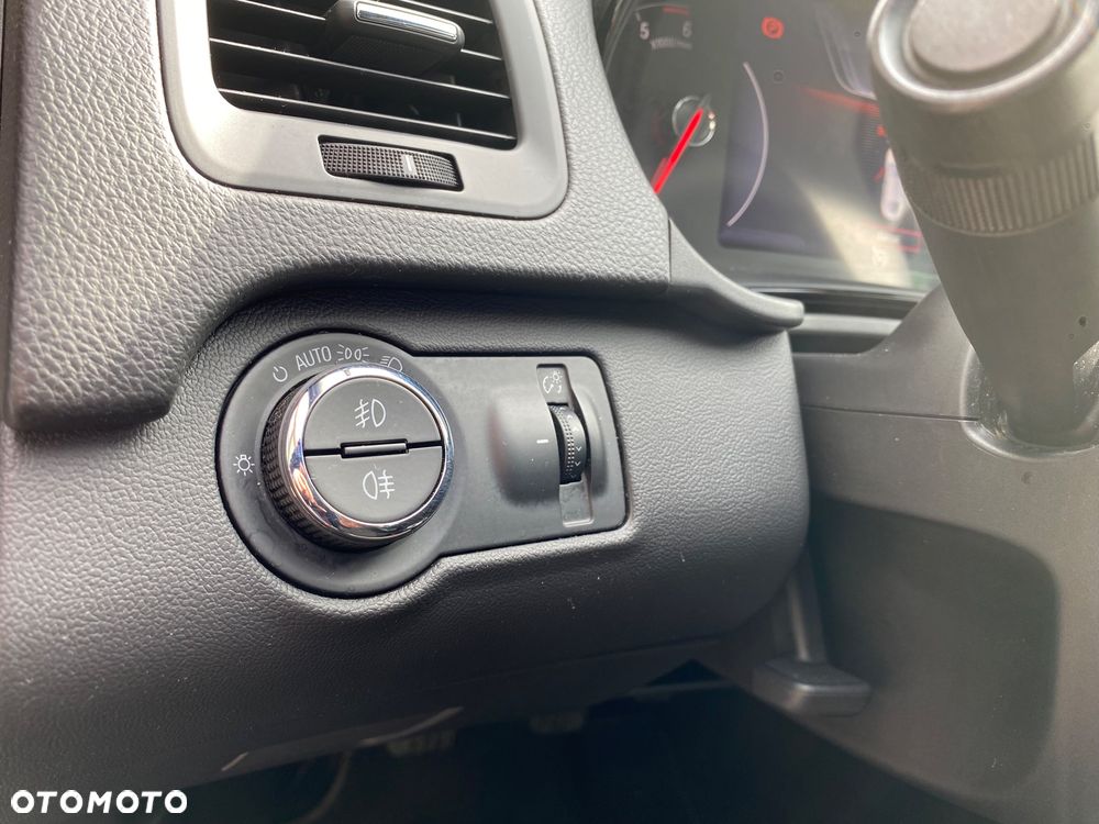 Opel Insignia 2.0 CDTI ecoFLEX Start/Stop Sport - 16