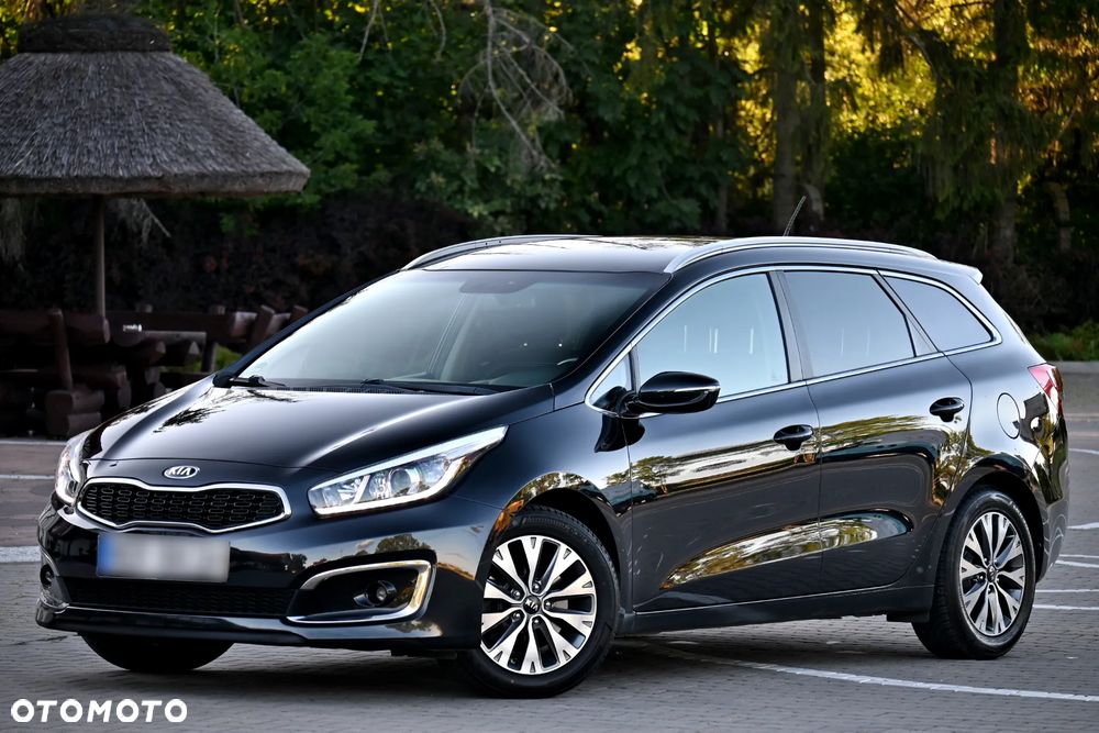 Kia Ceed 1.6 GDI ISG Spirit - 4