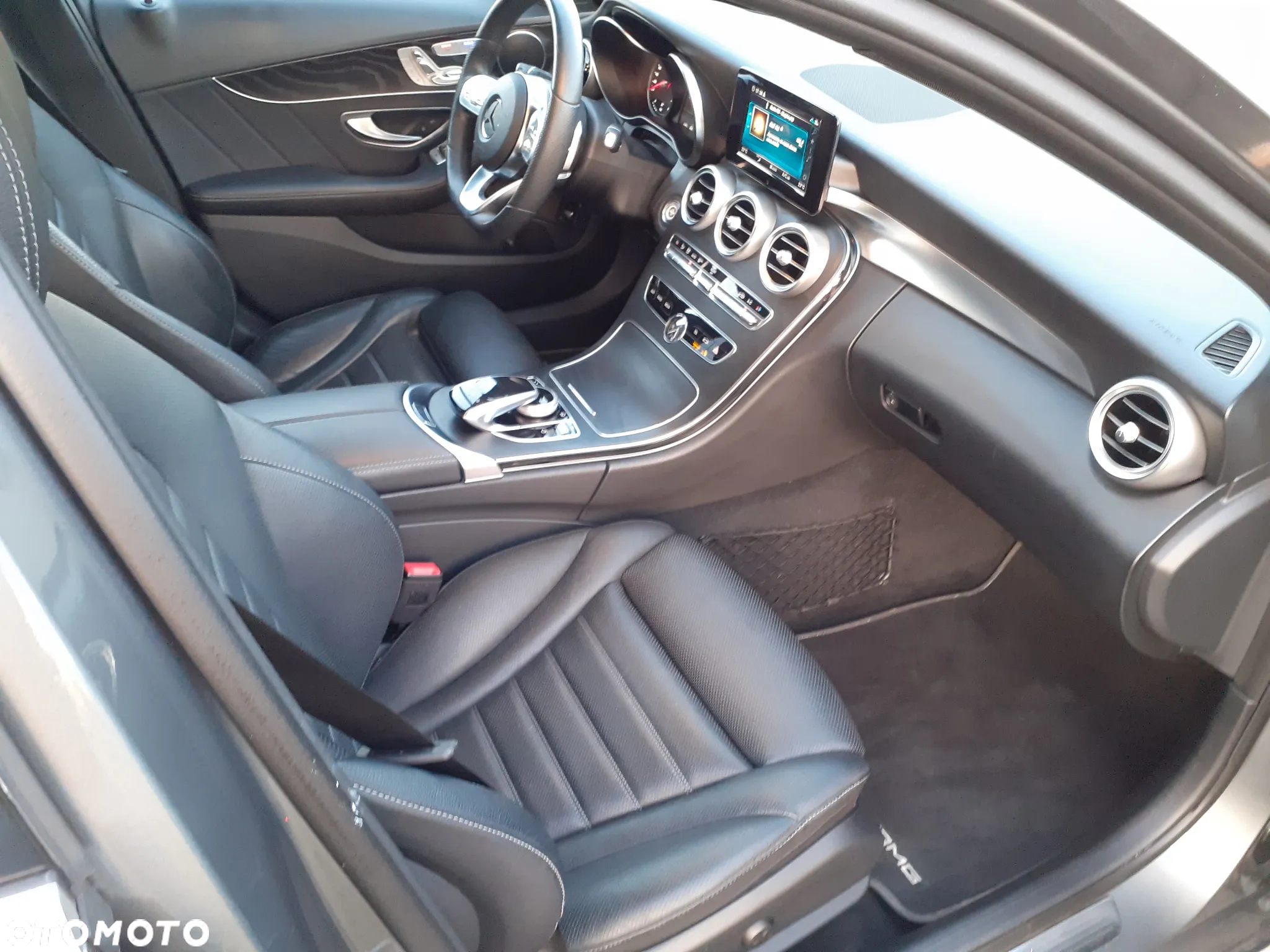 Mercedes-Benz Klasa C 200 4MATIC 9G-TRONIC - 20