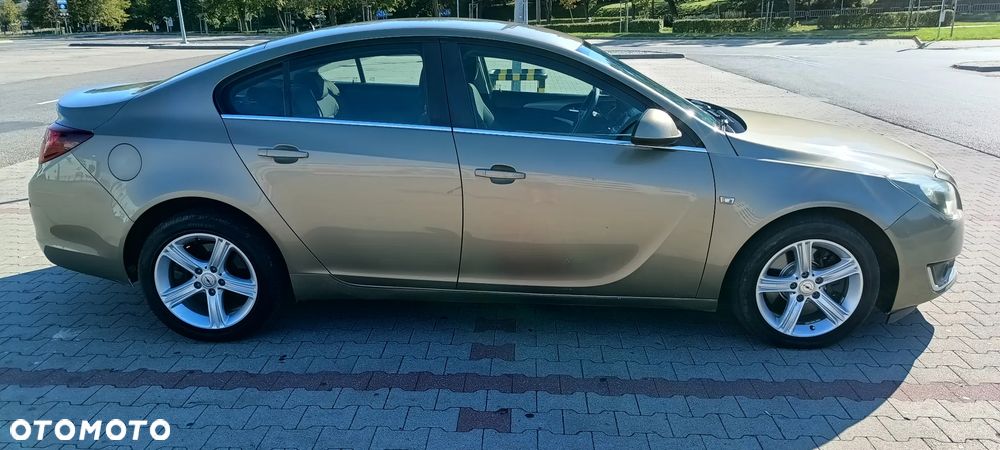 Opel Insignia - 8
