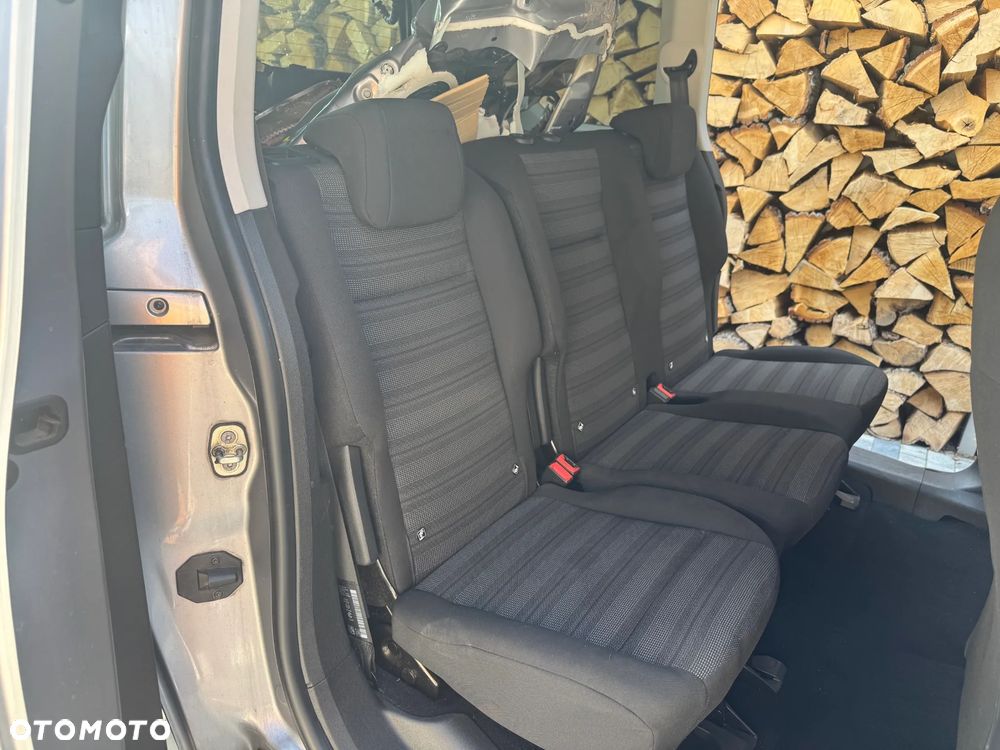 Opel Combo 1.5 D Start/Stop Selection - 10