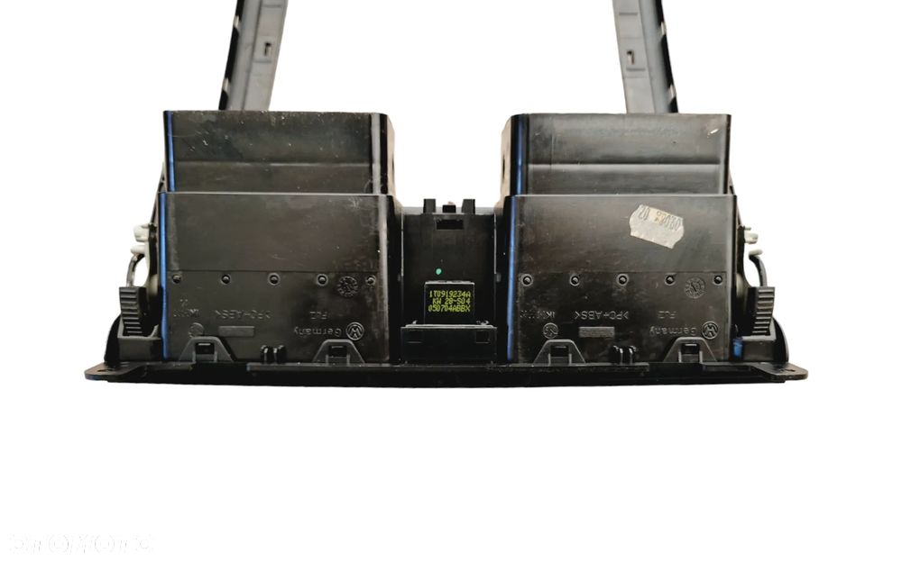 KRATKA ŚRODKOWA SCHOWEK AWARYJNY VW TOURAN I 1T0919234A/ 1T1857921B/ 1T1819728B - 15