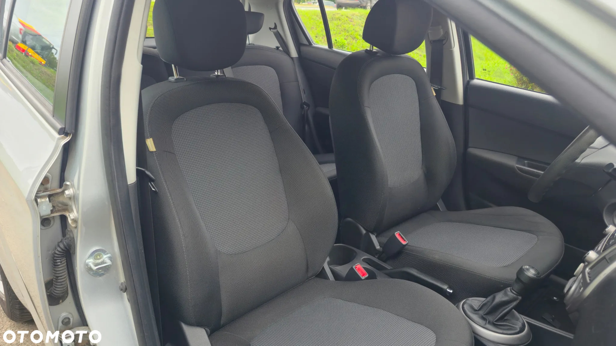 Hyundai i20 1.2 Fifa World Cup Edition - 9