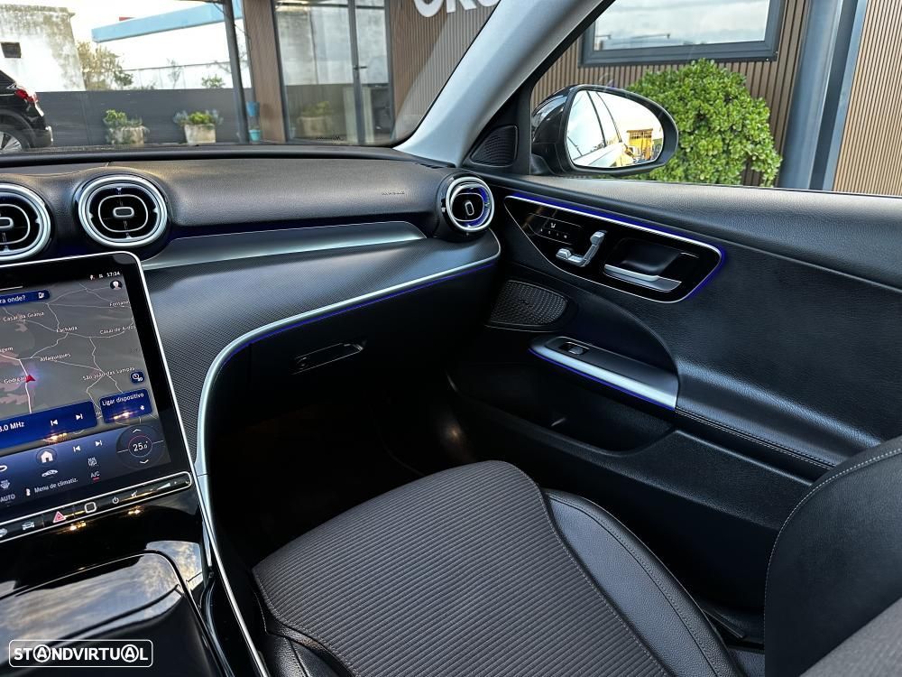 Mercedes-Benz C 300 e T 9G-TRONIC Avantgarde - 43