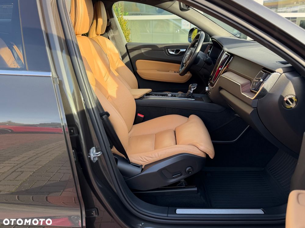 Volvo XC 60 D4 Inscription - 10