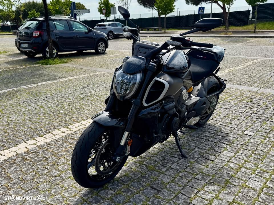 Ducati Diavel V4 Thrilling Black - 9