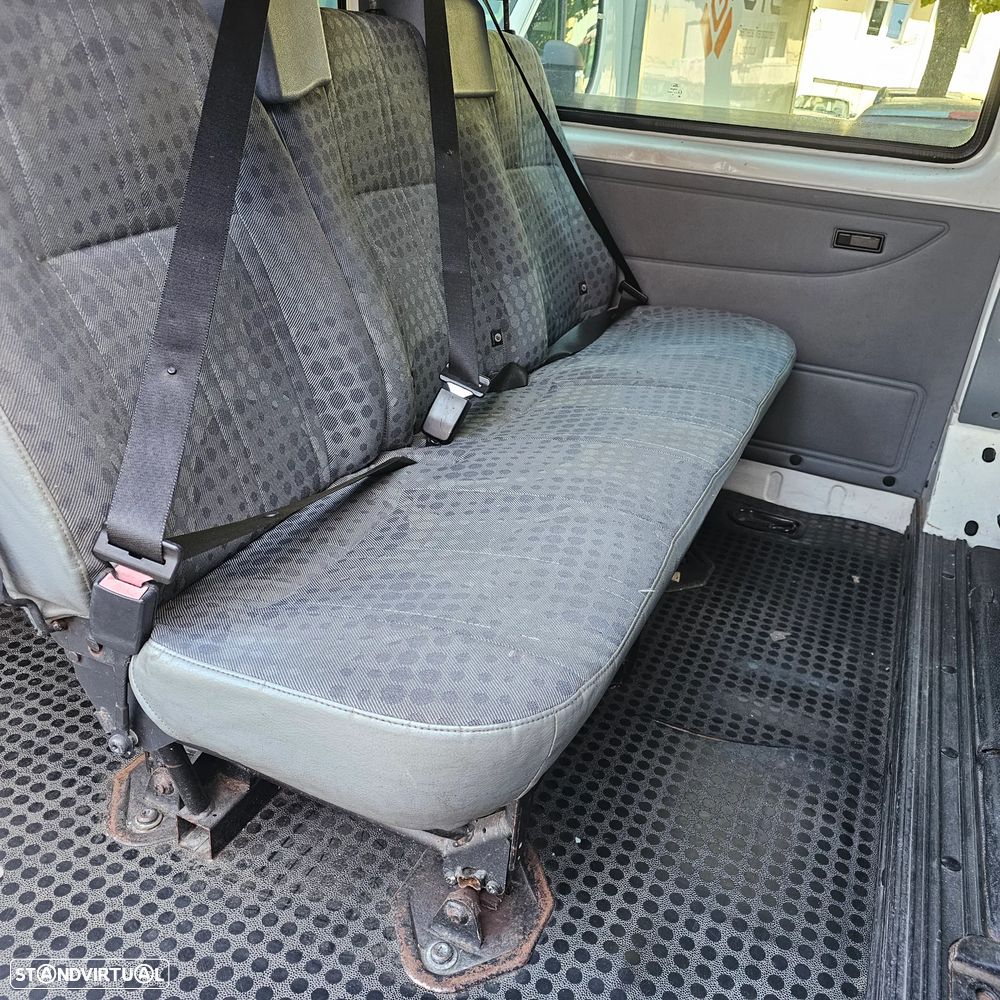 Ford e-Transit - 25