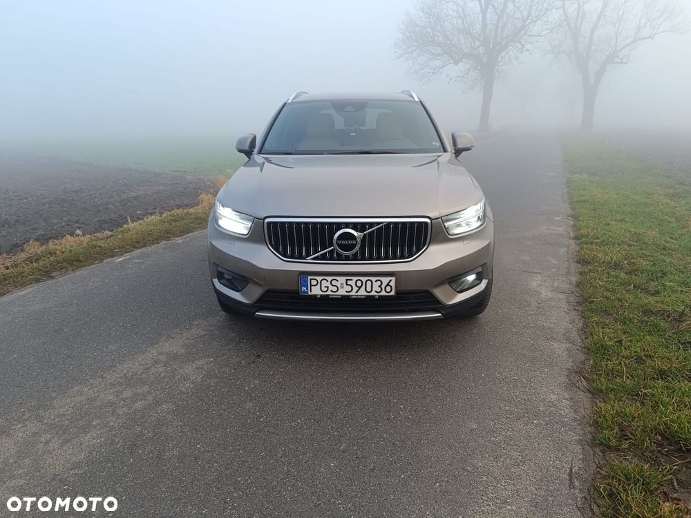 Volvo XC 40 D4 SCR AWD Inscription - 5