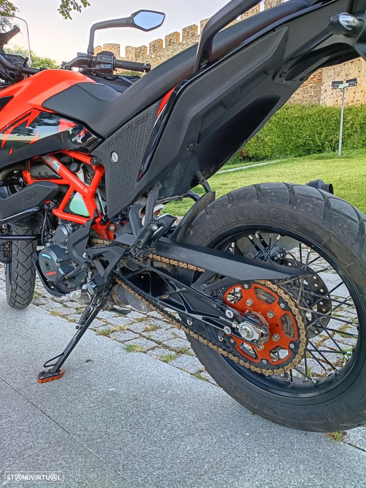 KTM 390 - 5