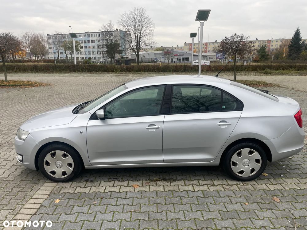 Skoda RAPID 1.2 TSI Edition - 8