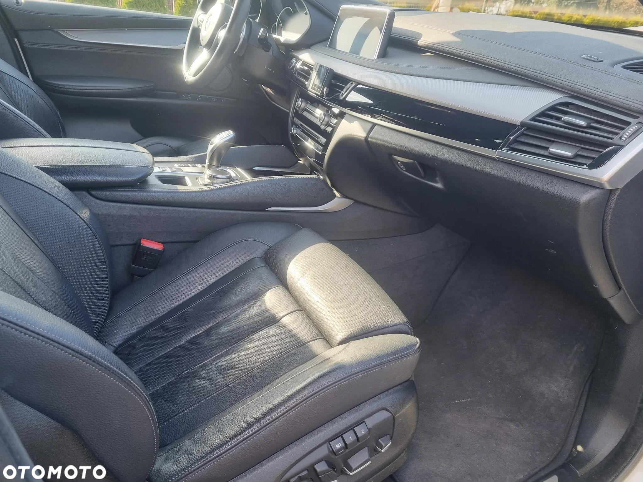 BMW X6 - 13