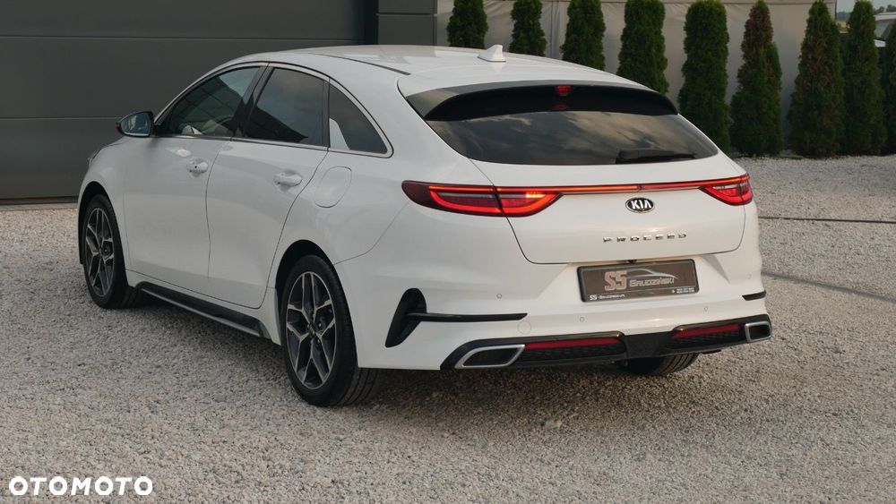 Kia ProCeed - 6