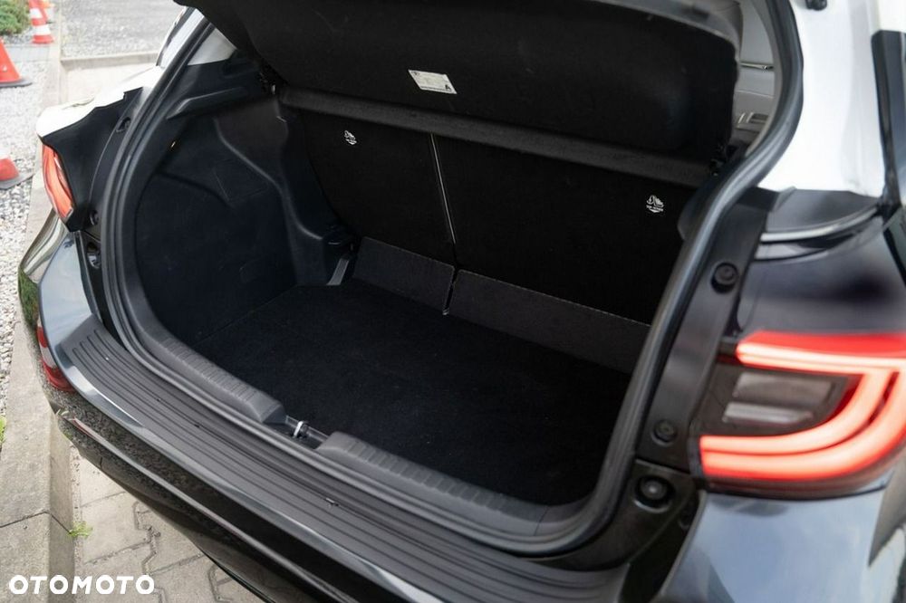 Toyota Yaris Hybrid 1.5 Selection Elegant - 40
