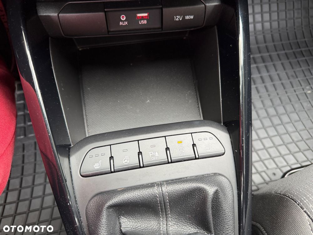 Kia Stonic - 20