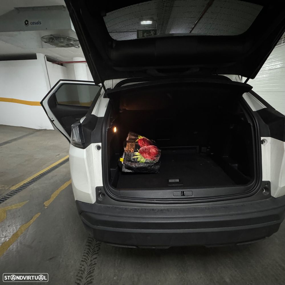 Peugeot 3008 PureTech 130 Stop & Start GPF EAT8 Allure - 3