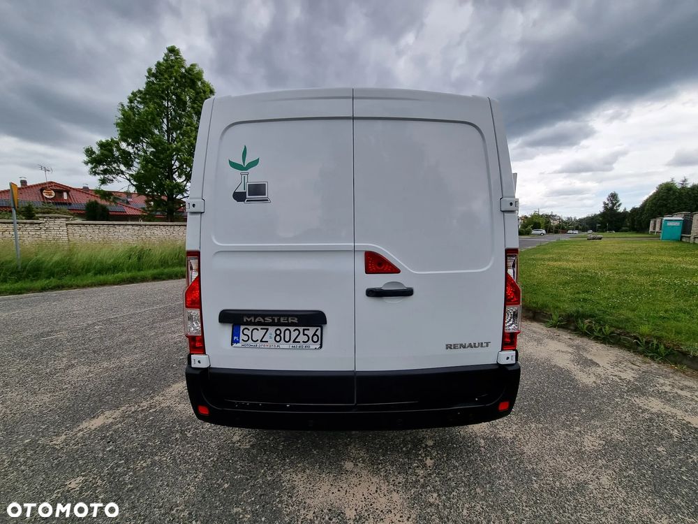 Renault Master - 13