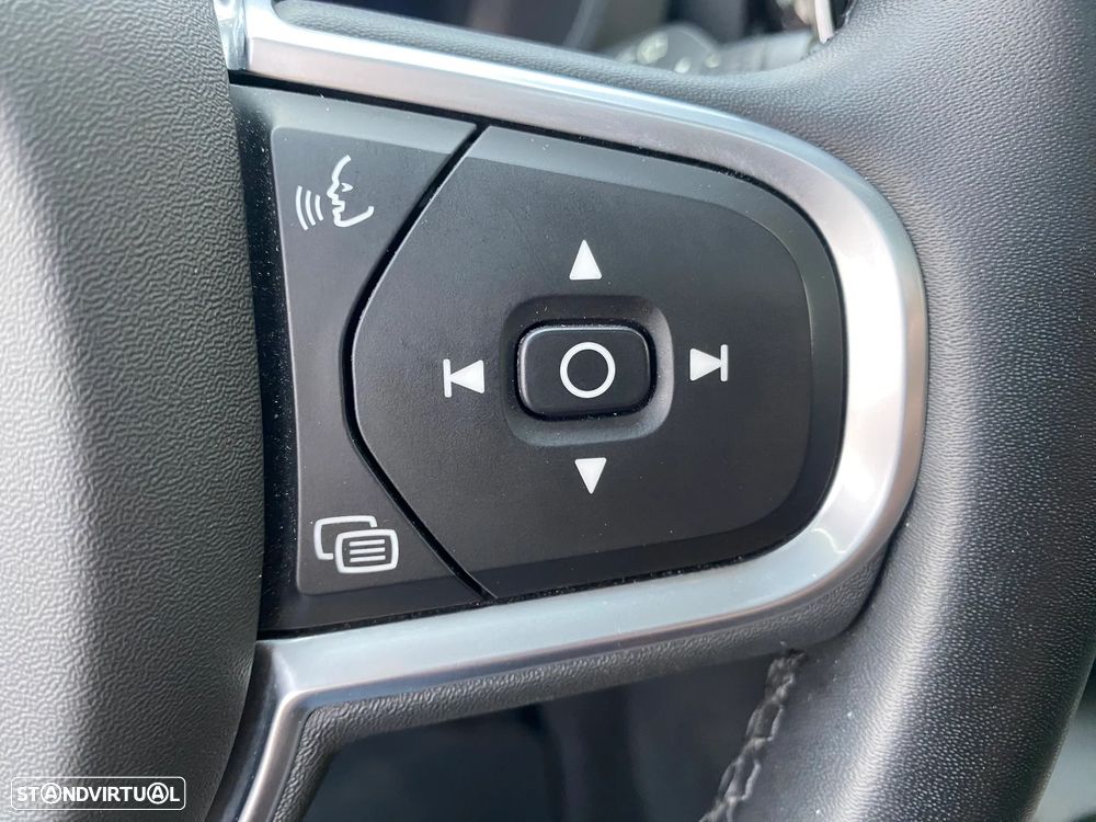 Volvo XC 60 2.0 T6 PHEV Inscription Expression AWD - 33