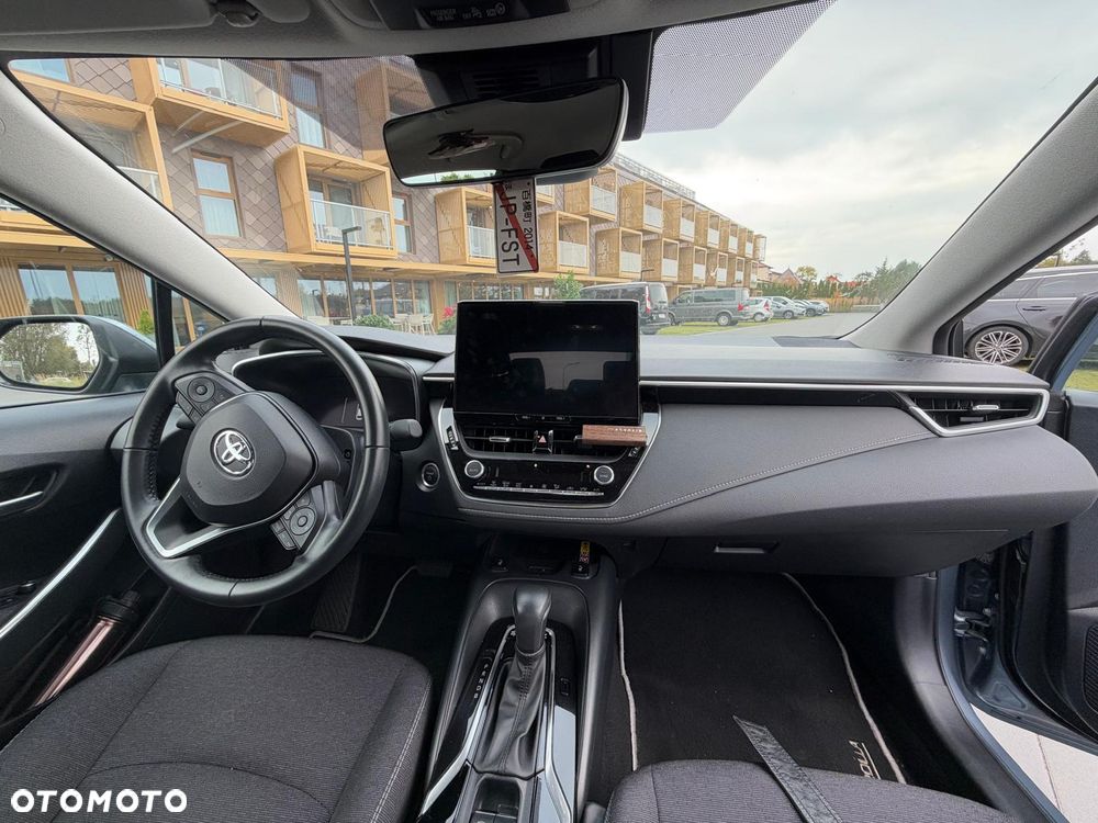 Toyota Corolla - 6