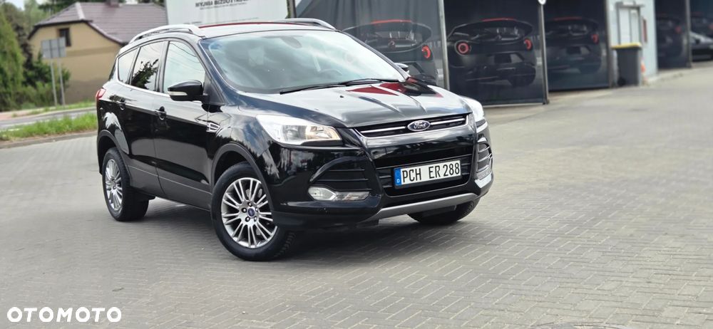 Ford Kuga 2.0 TDCi 2x4 Titanium - 22