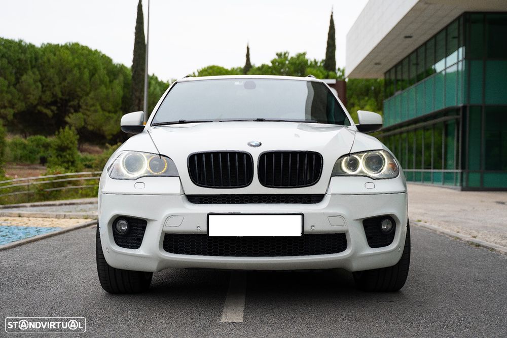 BMW X5 2012 photo 2