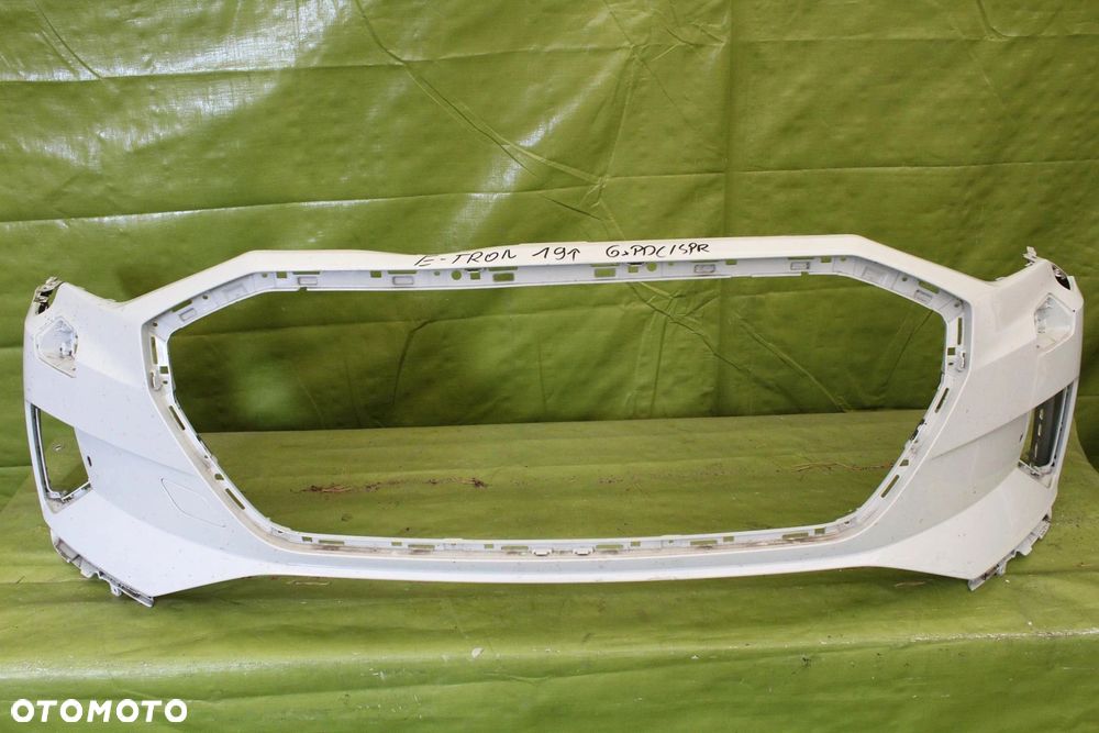 Zderzak przód Audi E TRON E-TRON 4KE 2019- - 1