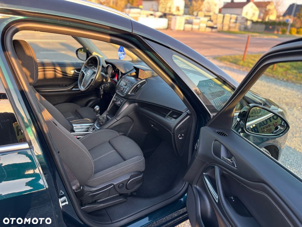 Opel Zafira - 9