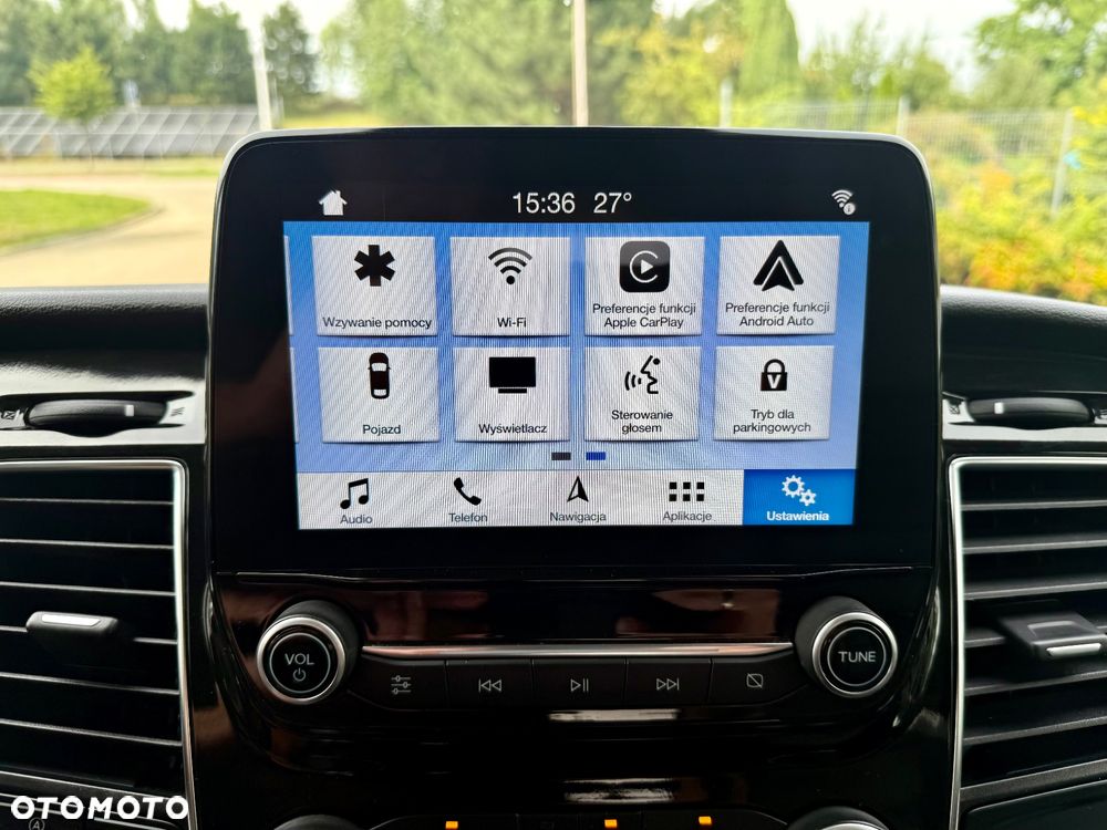 Ford Tourneo Custom 2.0 EcoBlue L1 Titanium - 24