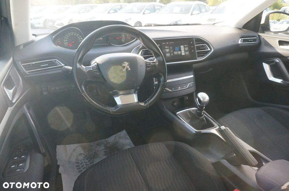 Peugeot 308 1.6 BlueHDi Active S&S - 15
