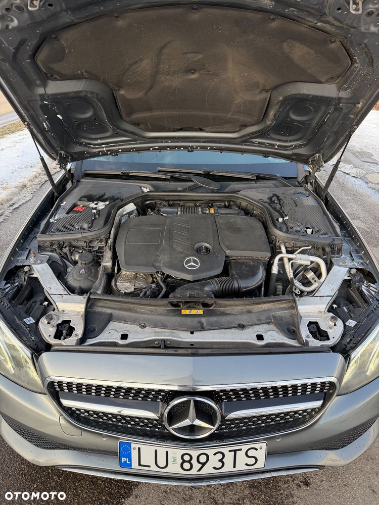 Mercedes-Benz Klasa E - 33
