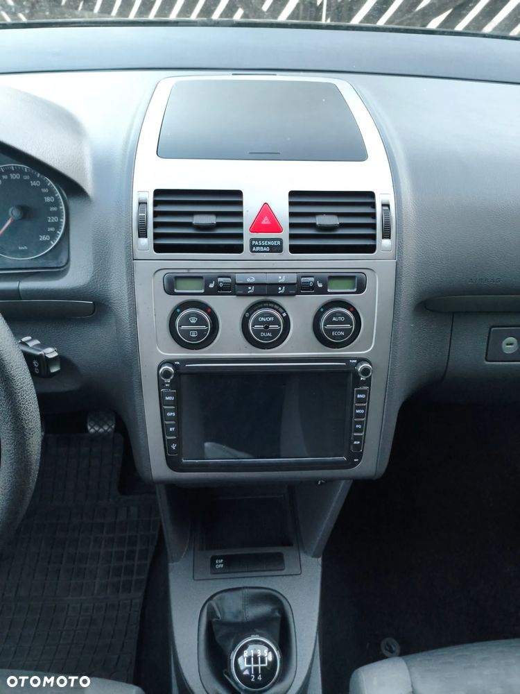Volkswagen Touran 1.6 Trendline - 12