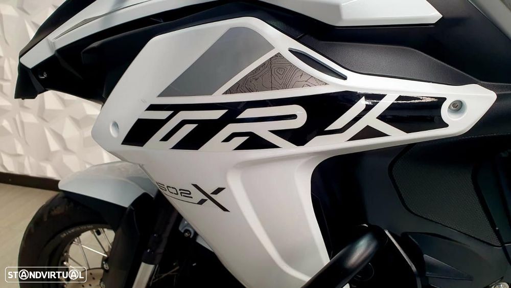 Benelli TRK 502 X TOP CASE - 2
