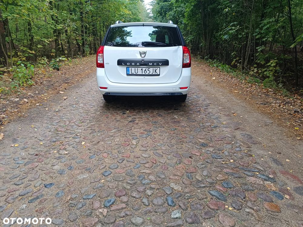 Dacia Logan 1.2 16V Access EU6 - 5