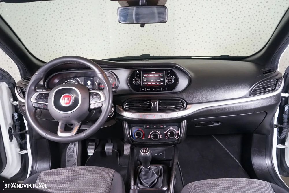 Fiat Tipo — fotografia 17