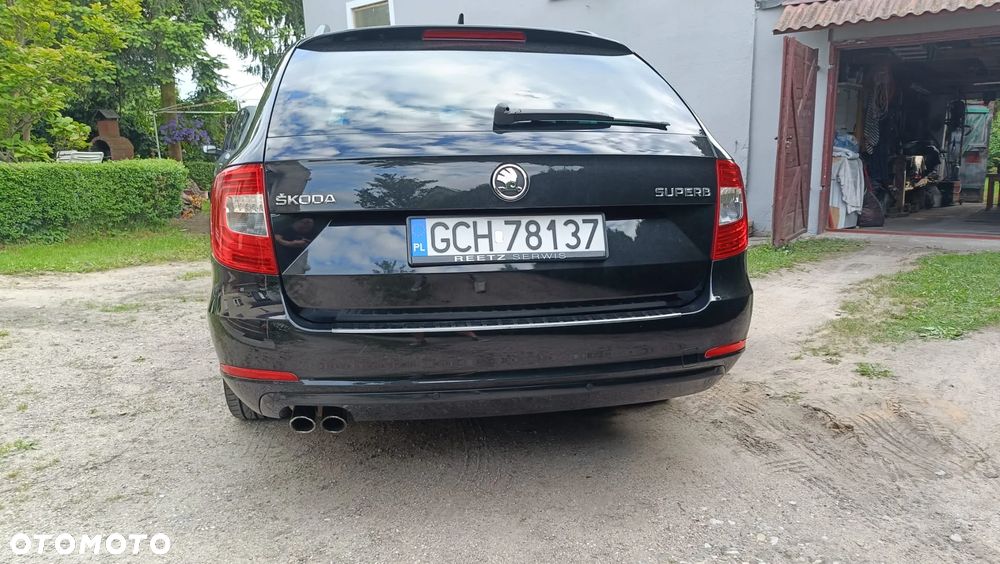 Skoda Superb 2.0 TDI Active DSG - 5