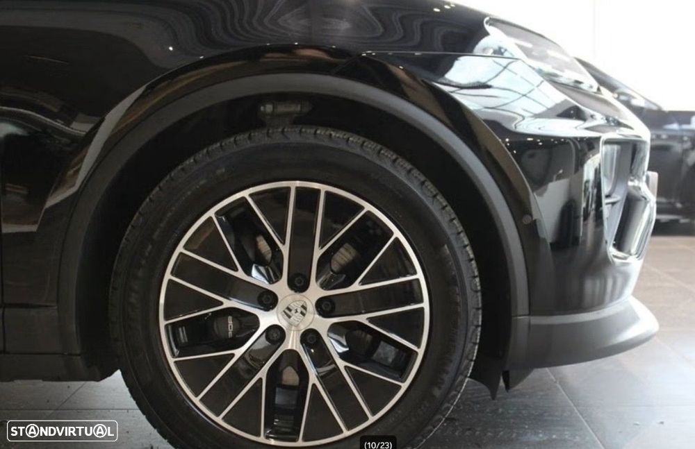 Porsche Macan Electric - 7