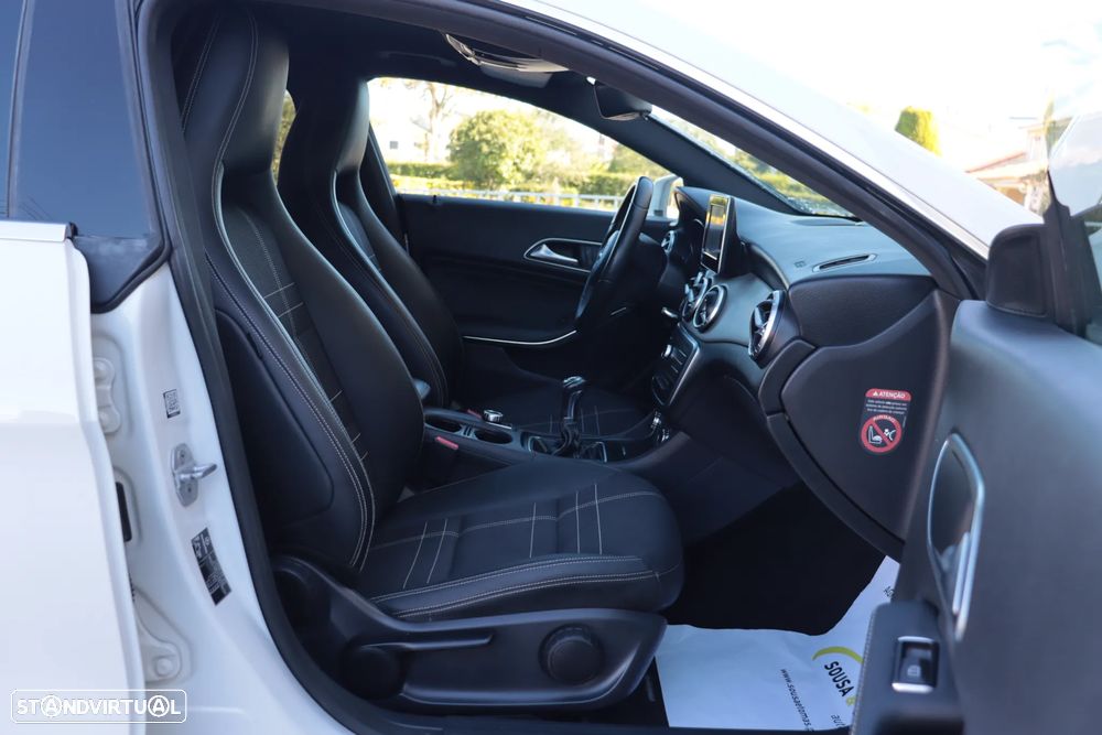 Mercedes-Benz CLA 180 CDi Urban - 11