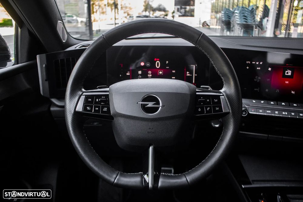 Opel Astra Sports Tourer 1.2 Turbo Auto GS Line - 11