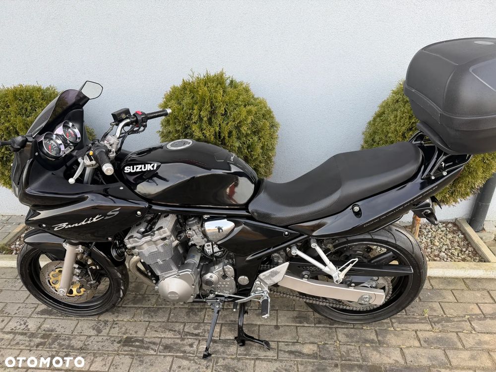 Suzuki Bandit - 32