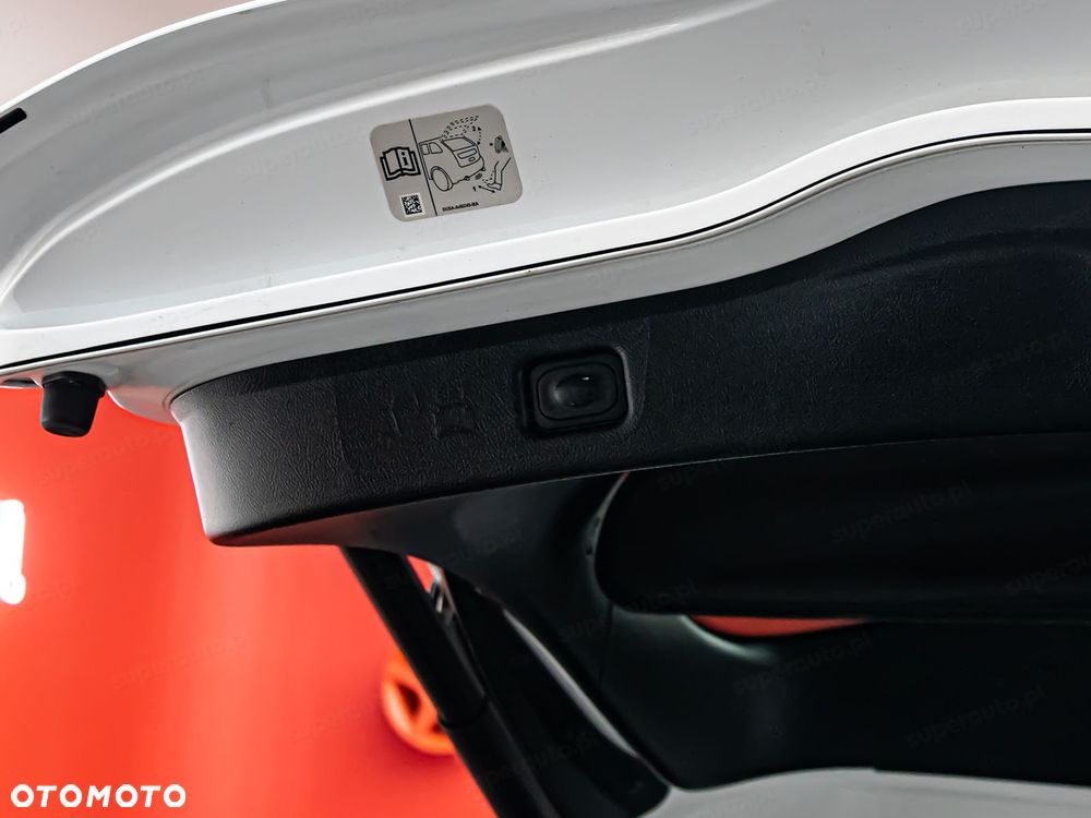 Ford S-Max - 24