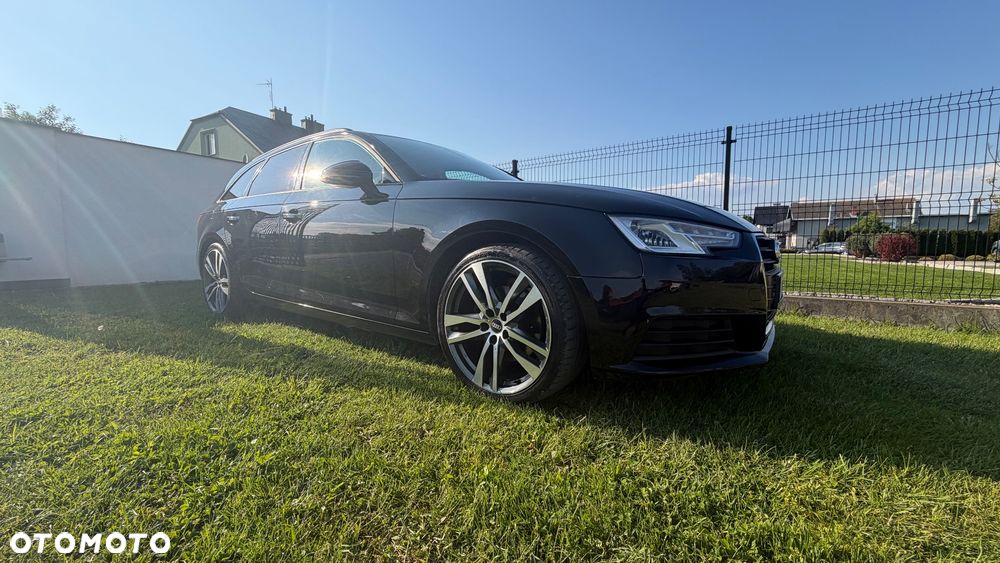 Audi A4 Avant - 16