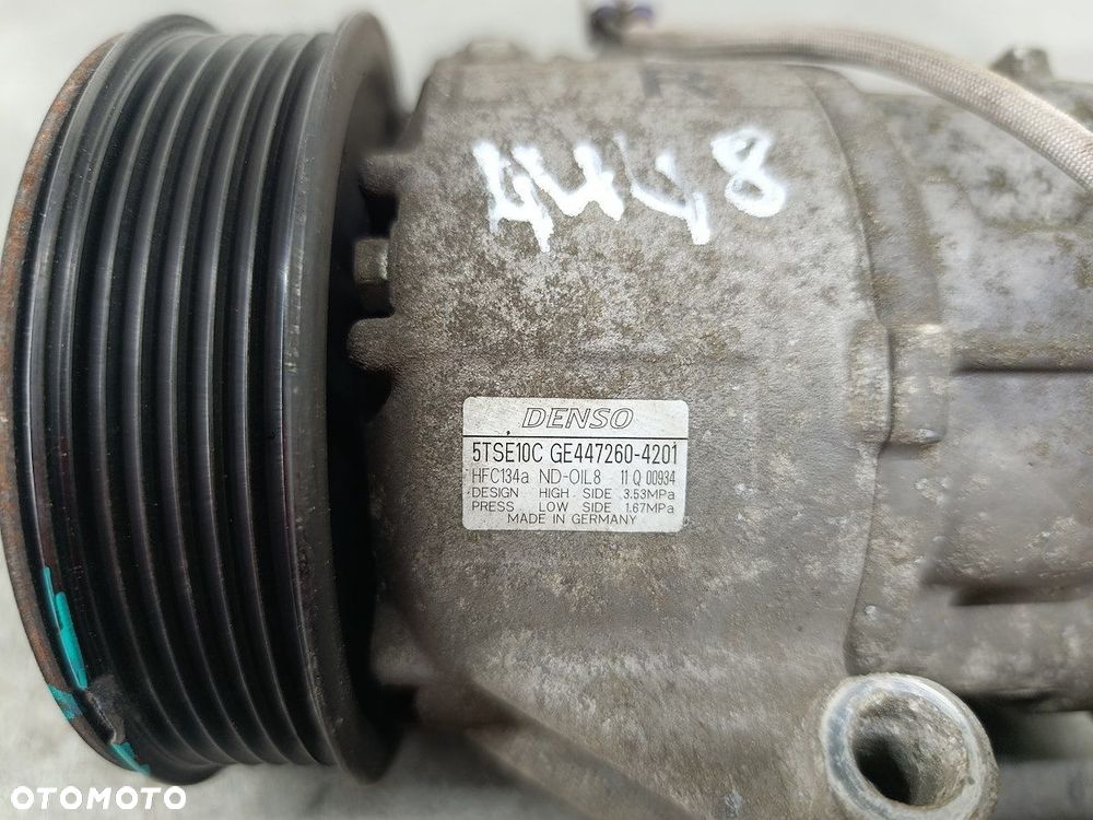 POMPA, SPRĘŻARKA KLIMATYZACJI TOYOTA YARIS III 5TSE10C 447260-4201  DENSO - 8