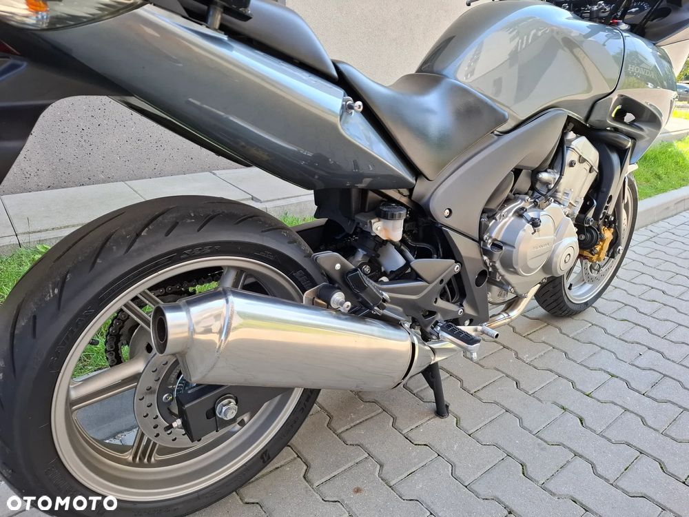 Honda CBF - 31