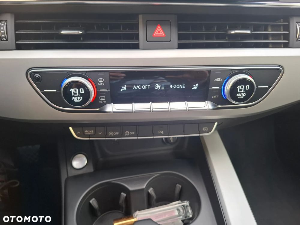 Audi A4 Avant 40 TDI quattro S tronic advanced - 30
