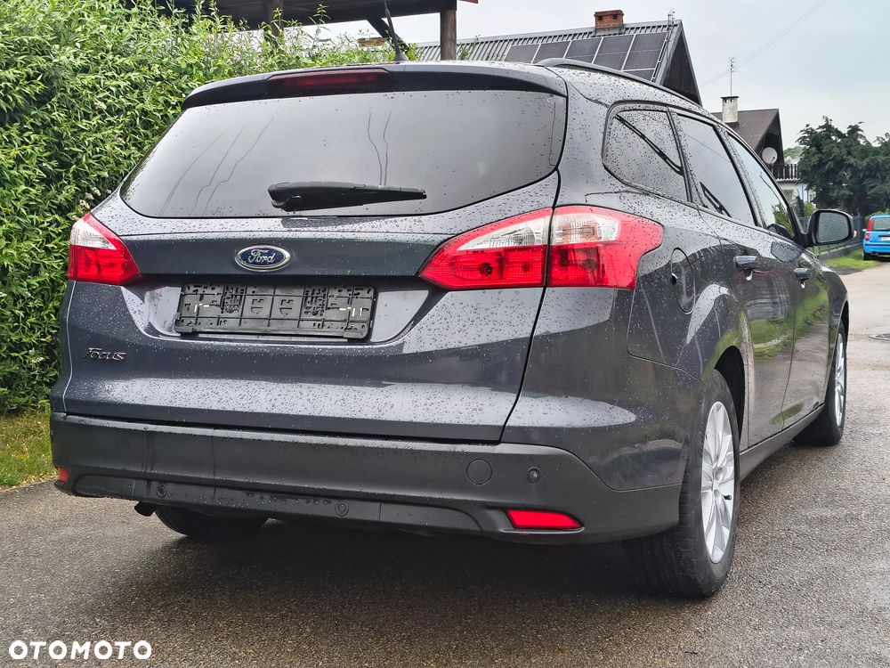 Ford Focus - 1