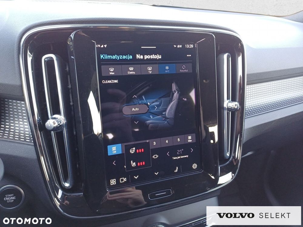Volvo XC 40 - 24