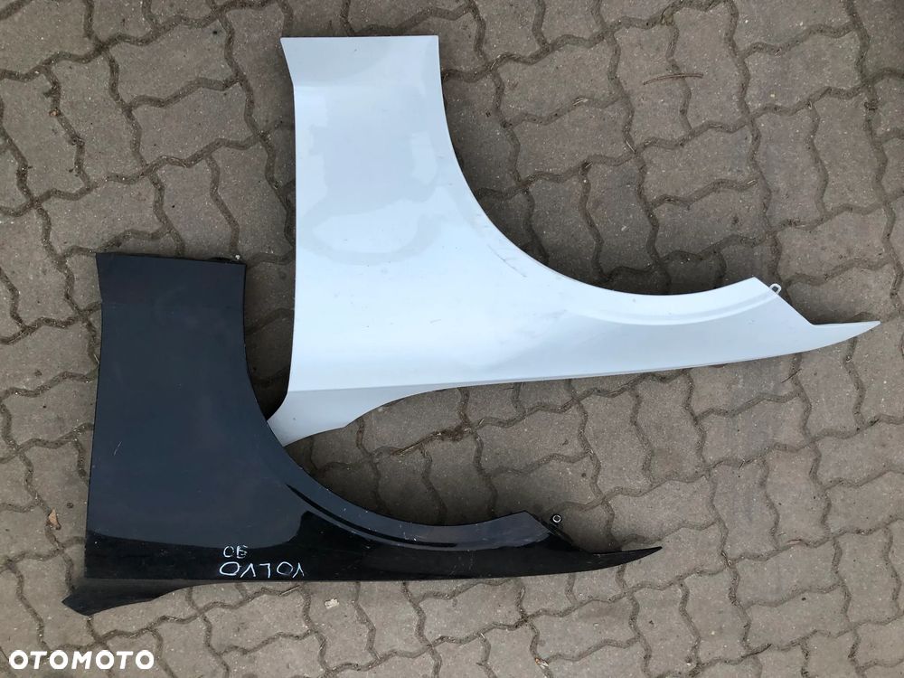 VOLVO S90/ V90 BŁOTNIK LEWY - 1