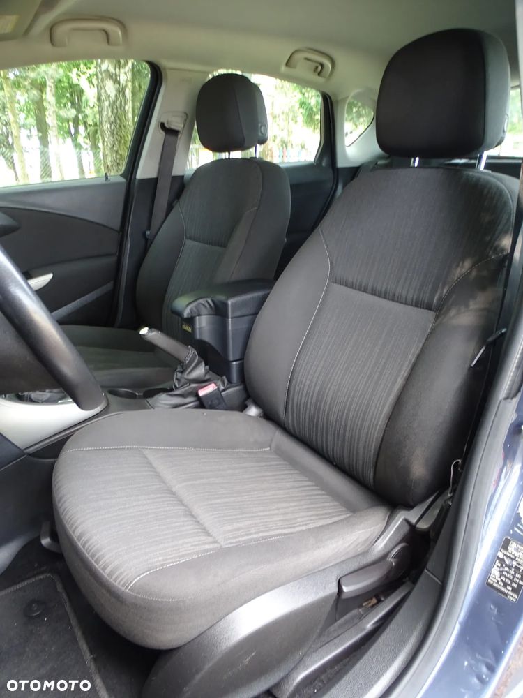 Opel Astra 1.7 CDTI Enjoy - 17